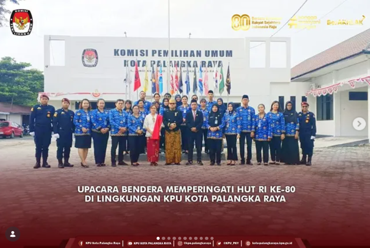 Upacara Bendera Memperingati HUT RI Ke-80 di Lingkungan KPU Kota Palangka Raya