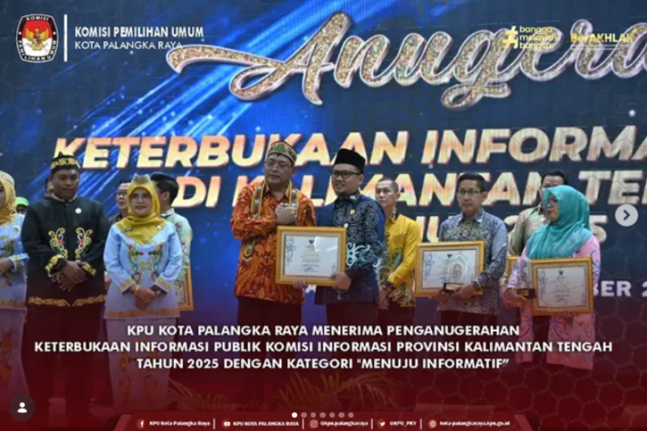 KPU Kota Palangka Raya Menerima Penganugerahan Keterbukaan Informasi Publik Komisi Informasi