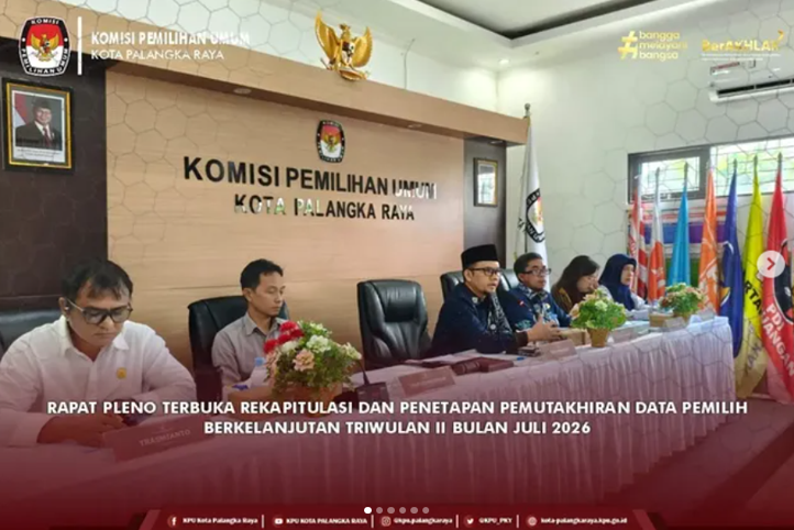 Rapat Pleno Terbuka Rekapitulasi dan Penetapan Pemutakhiran Data Pemilih Berkelanjutan Triwulan II